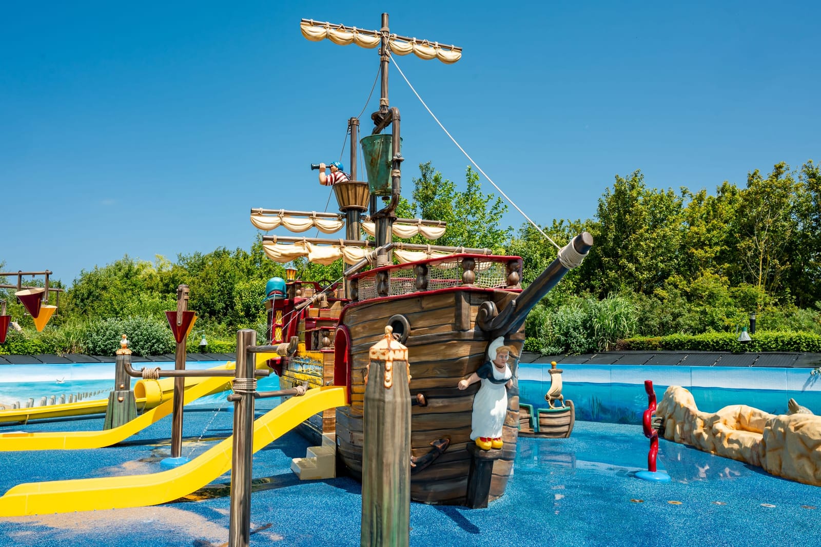 De waterspeeltuin van Vakantiepark De Meerpaal in Zoutelande